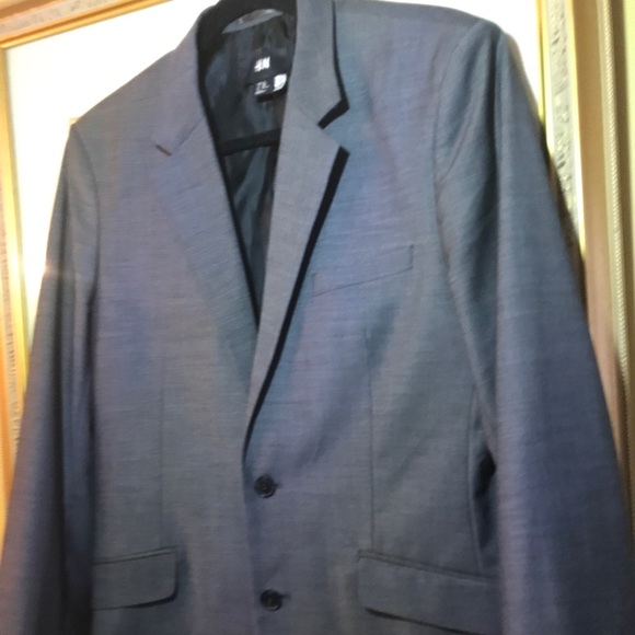 H&M Gray Blazer - Picture 2 of 7